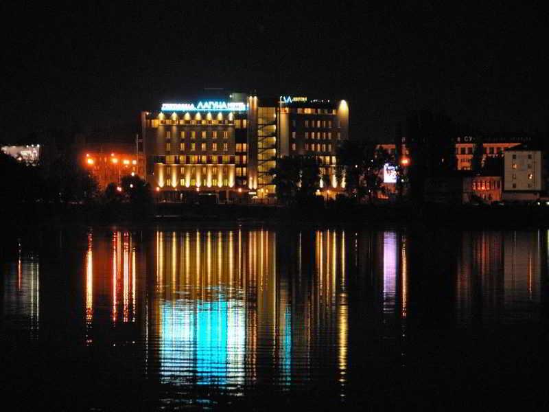 Laguna Lipetsk Hotel Buitenkant foto